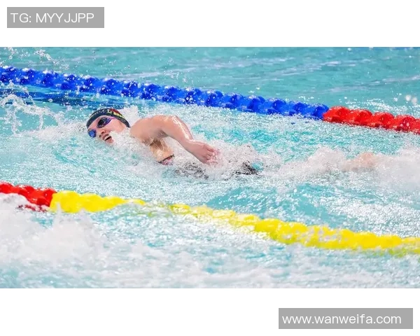 自由泳健身训练技巧与方法全面解析助你提升体能与游泳水平